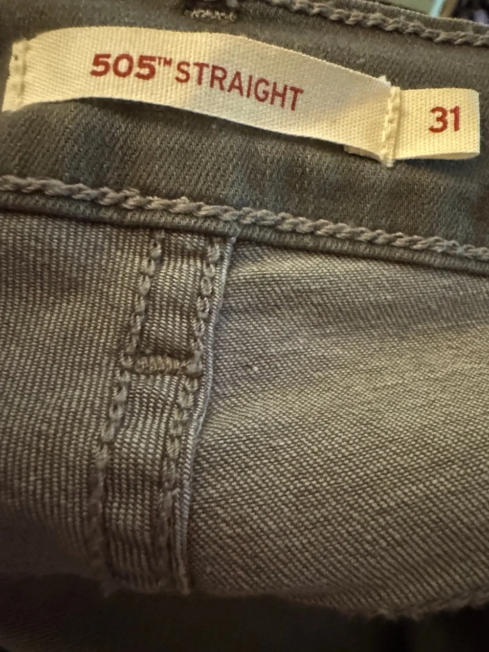 Levi’s 505 Straight Women’s Gray Jeans 31x32 Stretch Denim Mid Rise Classic Fit - Picture 7 of 9